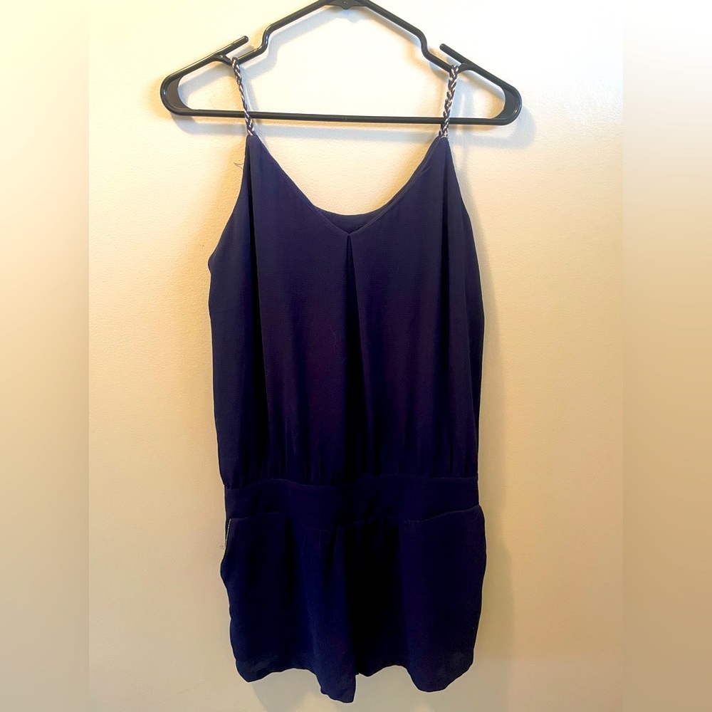 Noemie & Co. Romper size medium.